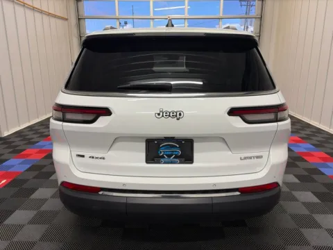 More photos of 2022 Jeep Grand Cherokee L Limited at Candy Cars, NY