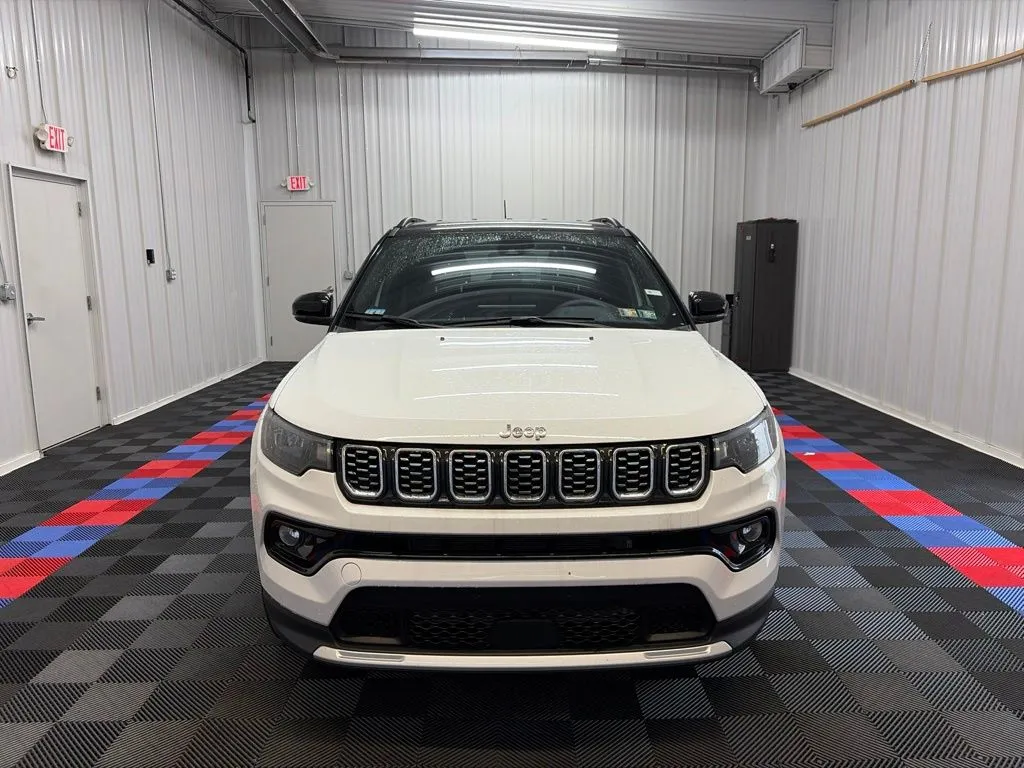 2025 Jeep Compass Limited - Photo 8