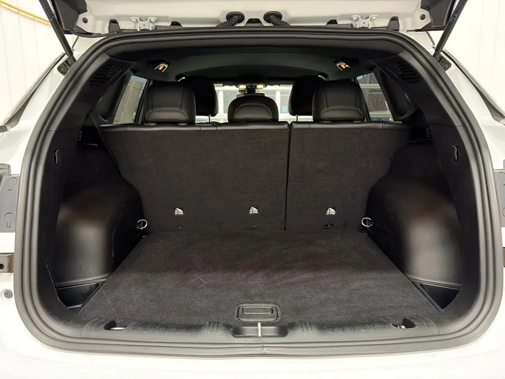 2025 Jeep Compass Limited - Photo 15