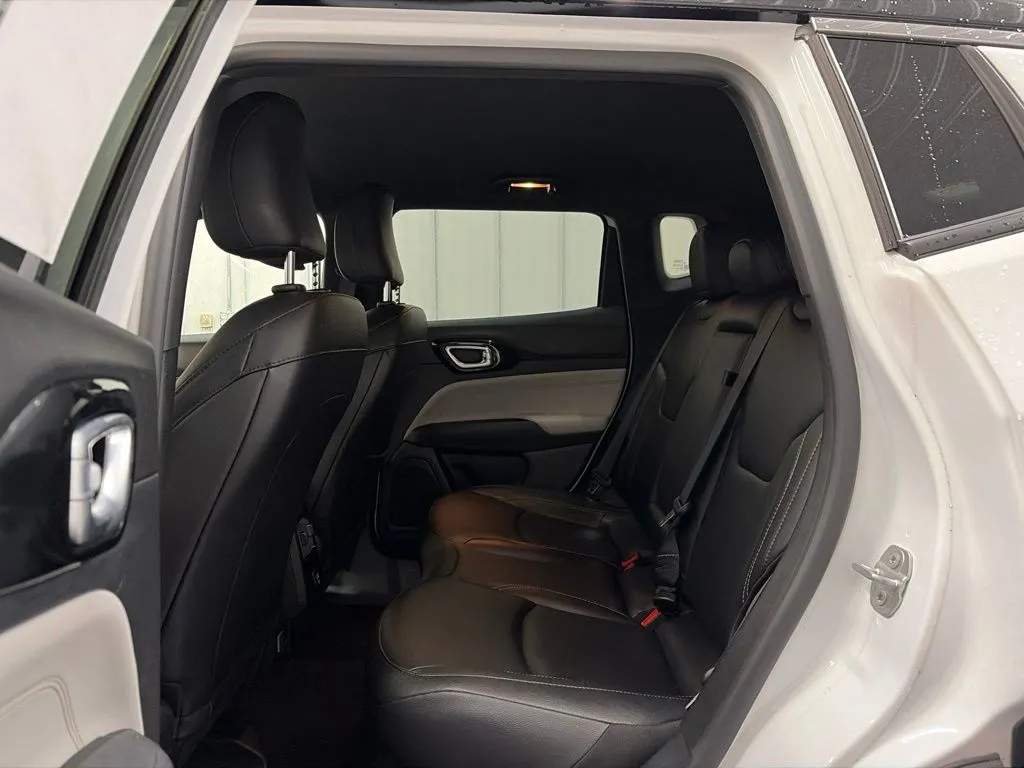 2025 Jeep Compass Limited - Photo 14