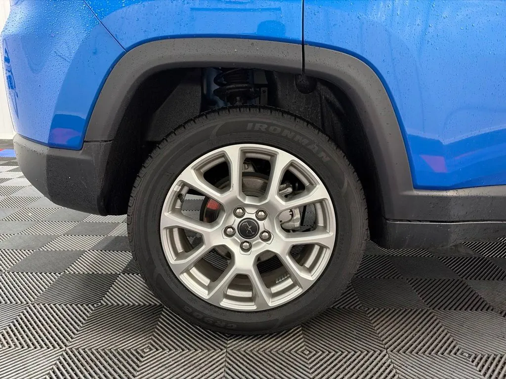 2025 Jeep Compass Limited - Photo 26