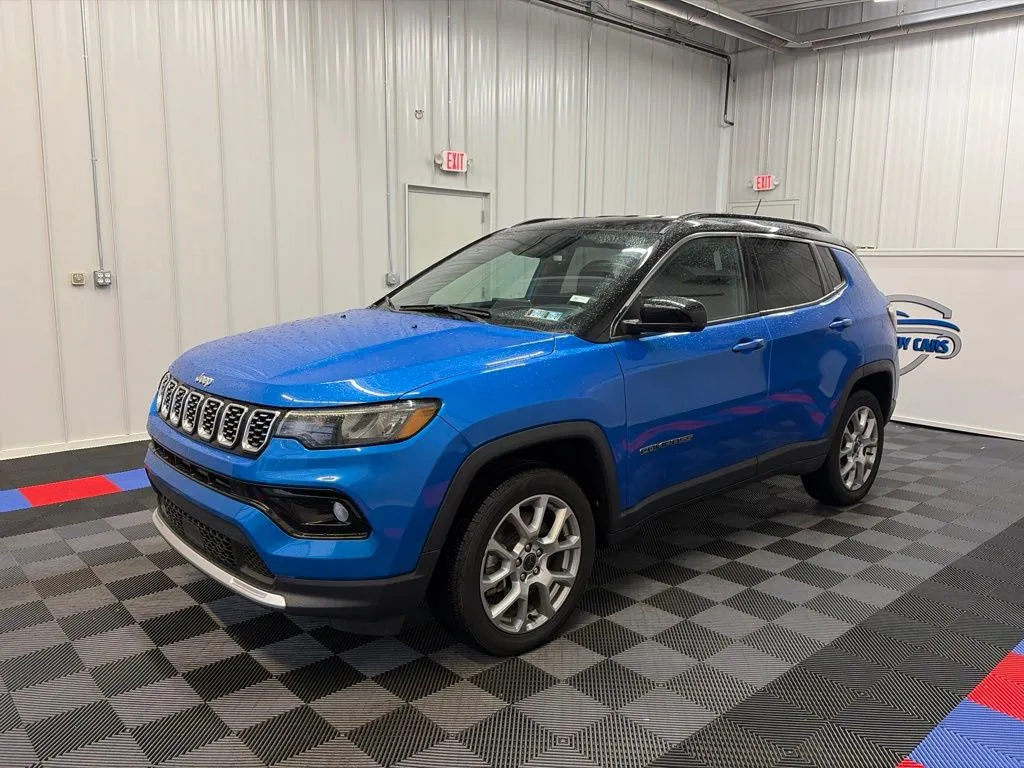2025 Jeep Compass Limited - Photo 8
