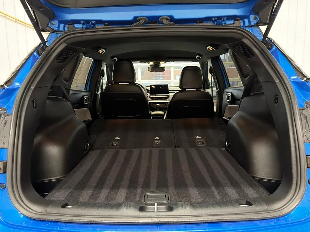 2025 Jeep Compass Limited - Photo 17