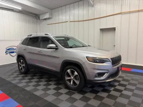 Another view of 2019 Jeep Cherokee Limited for sale in Syracuse, NY at Candy Cars