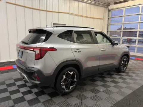 More photos of 2024 Kia Seltos EX at Candy Cars, NY