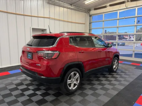 More photos of 2023 Jeep Compass Latitude at Candy Cars, NY