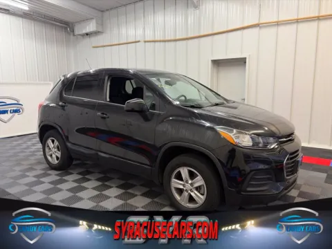 Black 2022 Chevrolet Trax LS for sale in Syracuse, NY