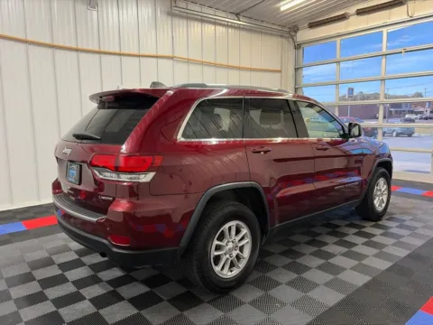 More photos of 2020 Jeep Grand Cherokee Laredo E at Candy Cars, NY