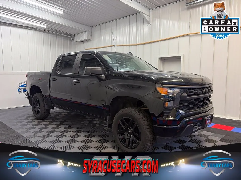 2024 Chevrolet Silverado 1500 Custom