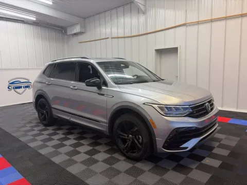 Photos of 2024 Volkswagen Tiguan 2.0T SE R-Line Black for sale in Syracuse, NY at Candy Cars