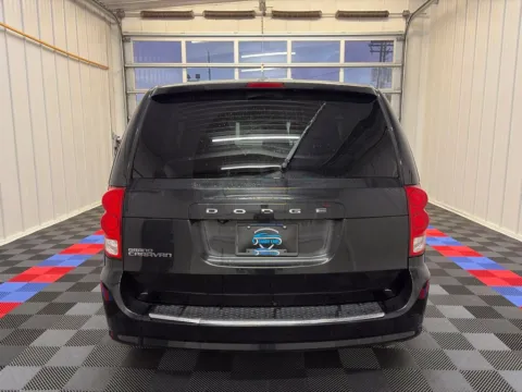 More photos of 2019 Dodge Grand Caravan SE at Candy Cars, NY