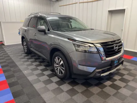 Photos of 2022 Nissan Pathfinder SL for sale in Syracuse, NY at Candy Cars