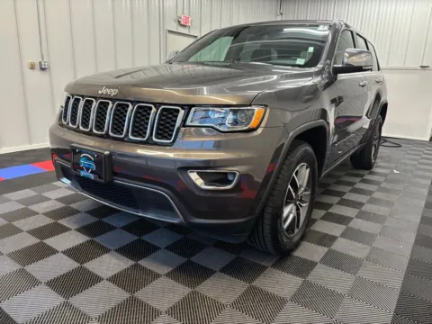 More photos of 2021 Jeep Grand Cherokee Limited at Candy Cars, NY