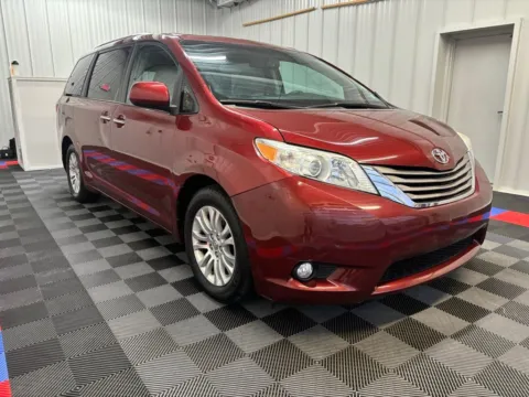 Photos of 2015 Toyota Sienna XLE for sale in Syracuse, NY at Candy Cars