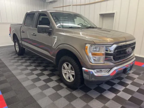 Photos of 2022 Ford F-150 XLT for sale in Syracuse, NY at Candy Cars