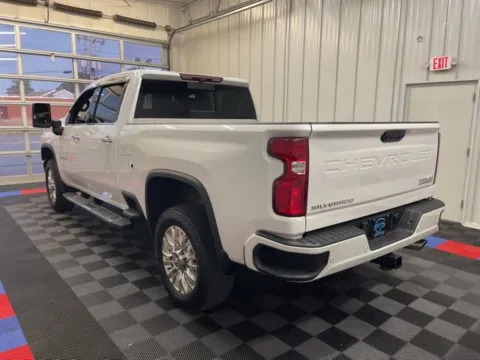 More photos of 2023 Chevrolet Silverado 3500HD High Country at Candy Cars, NY