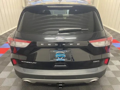 More photos of 2022 Ford Escape Hybrid Titanium at Candy Cars, NY