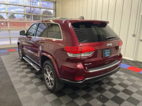 More photos of 2018 Jeep Grand Cherokee Limited at Candy Cars, NY