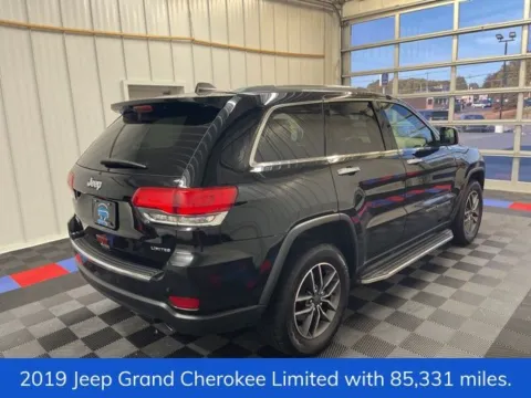 Another view of 2019 Jeep Grand Cherokee Limited for sale in Syracuse, NY at Candy Cars