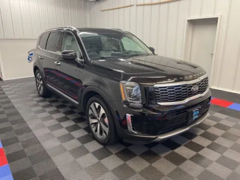 Photos of 2021 Kia Telluride S for sale in Syracuse, NY at Candy Cars