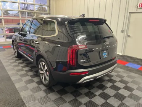 More photos of 2021 Kia Telluride S at Candy Cars, NY