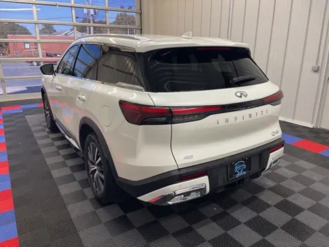 More photos of 2022 INFINITI QX60 Sensory at Candy Cars, NY