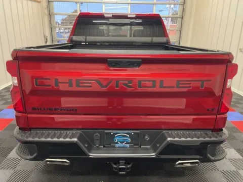 More photos of 2023 Chevrolet Silverado 1500 LT Trail Boss at Candy Cars, NY