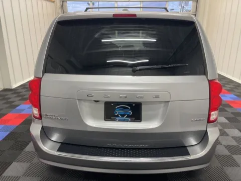 More photos of 2020 Dodge Grand Caravan at Candy Cars, NY