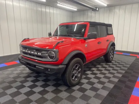 More photos of 2022 Ford Bronco Big Bend at Candy Cars, NY