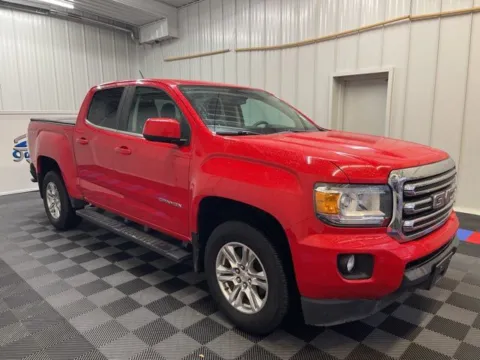 Photos of 2020 GMC Canyon SLE1 for sale in Syracuse, NY at Candy Cars