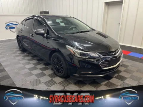 Black 2018 Chevrolet Cruze LT for sale in Syracuse, NY