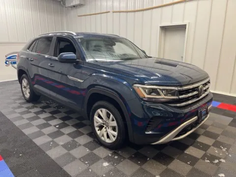 Photos of 2021 Volkswagen Atlas Cross Sport 2.0T S for sale in Syracuse, NY at Candy Cars