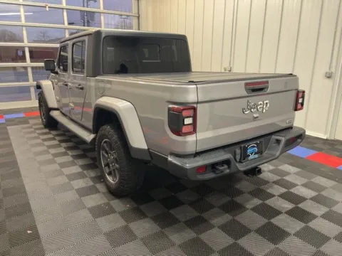 More photos of 2020 Jeep Gladiator Overland at Candy Cars, NY