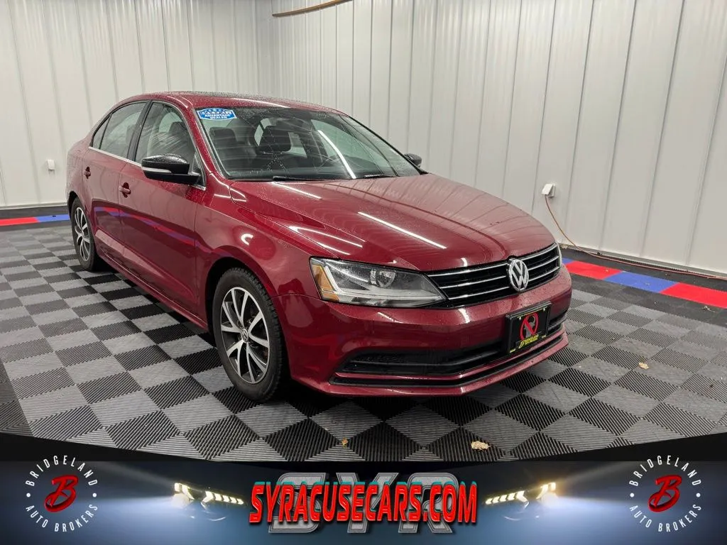 Red 2017 Volkswagen Jetta 1.4T SE for sale in Bridgeport, NY
