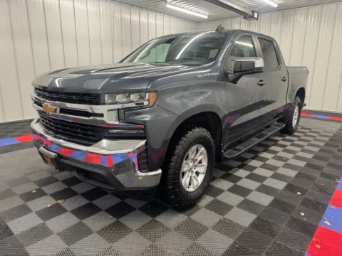 More photos of 2022 Chevrolet Silverado 1500 LTD LT at Bridgeland Auto Brokers, NY