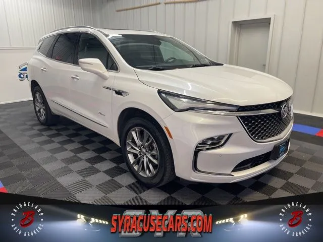 2023 Buick Enclave Avenir for sale in Bridgeport, NY