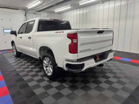 More photos of 2021 Chevrolet Silverado 1500 Custom at Bridgeland Auto Brokers, NY