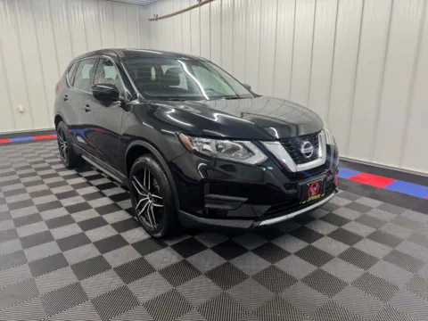 Photos of 2017 Nissan Rogue S for sale in Bridgeport, NY at Bridgeland Auto Brokers