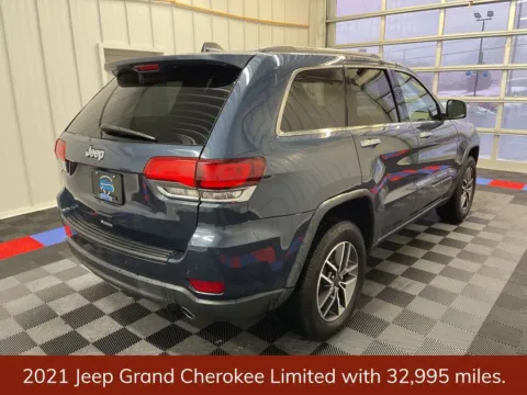 Another view of 2021 Jeep Grand Cherokee Limited for sale in Bridgeport, NY at Bridgeland Auto Brokers