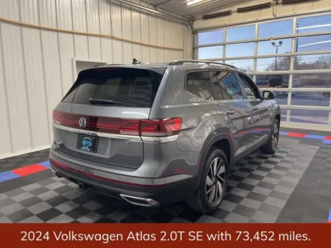 Another view of 2024 Volkswagen Atlas 2.0T SE w/Technology for sale in Bridgeport, NY at Bridgeland Auto Brokers