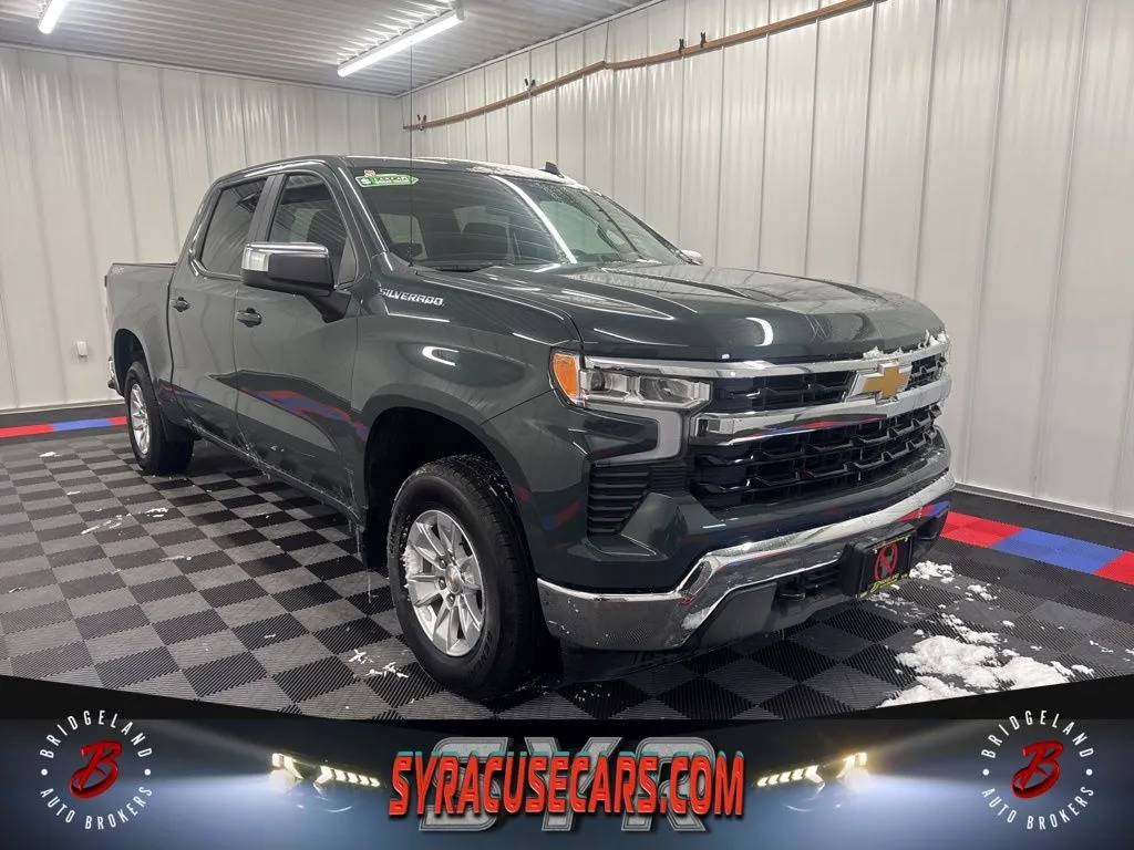 2025 Chevrolet Silverado 1500 LT for sale in Bridgeport, NY
