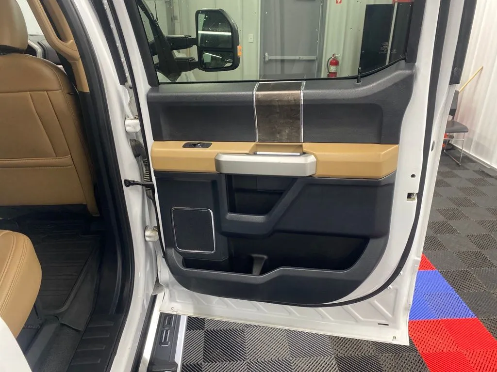 2022 Ford F-250 Super Duty Lariat - Photo 20