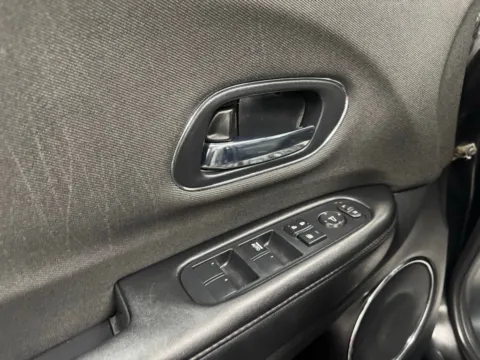 More photos of 2022 Honda HR-V EX at Bridgeland Auto Brokers, NY