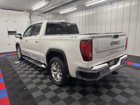 More photos of 2019 GMC Sierra 1500 SLT at Bridgeland Auto Brokers, NY