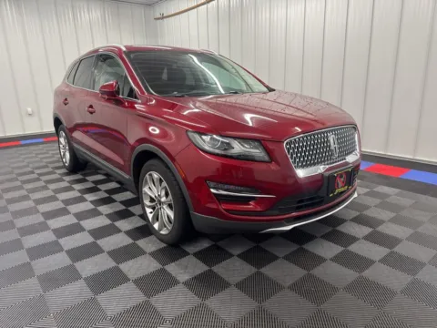 Photos of 2019 Lincoln MKC Select for sale in Bridgeport, NY at Bridgeland Auto Brokers