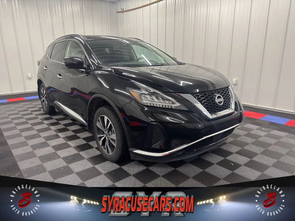 2024 Nissan Murano SV's photo