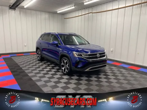 Blue 2022 Volkswagen Taos 1.5T SEL for sale in Bridgeport, NY