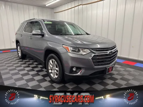 Gray 2020 Chevrolet Traverse 3LT for sale in Bridgeport, NY