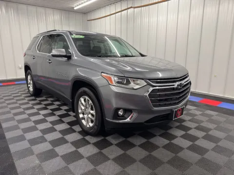 Photos of 2020 Chevrolet Traverse 3LT for sale in Bridgeport, NY at Bridgeland Auto Brokers