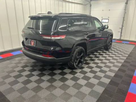 Photos of 2023 Jeep Grand Cherokee L Limited for sale in Bridgeport, NY at Bridgeland Auto Brokers